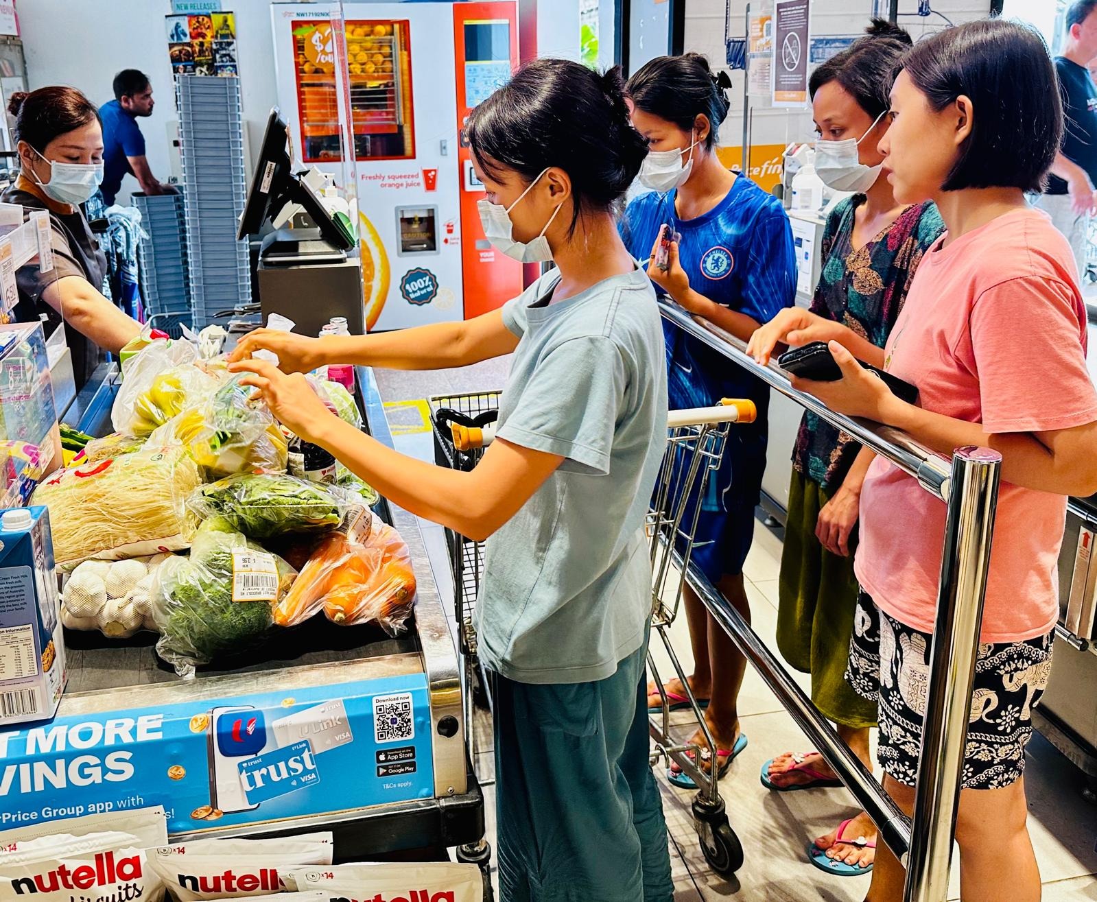Helper shopping for groceries